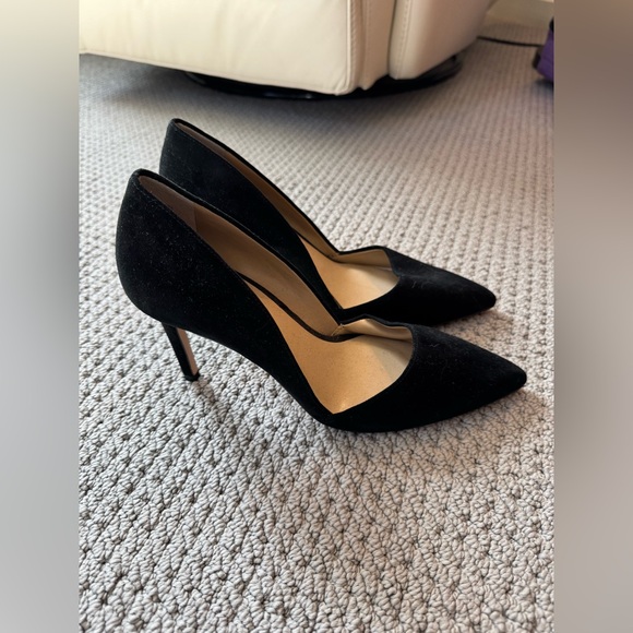 Ann Taylor Black Heels - Picture 3 of 5